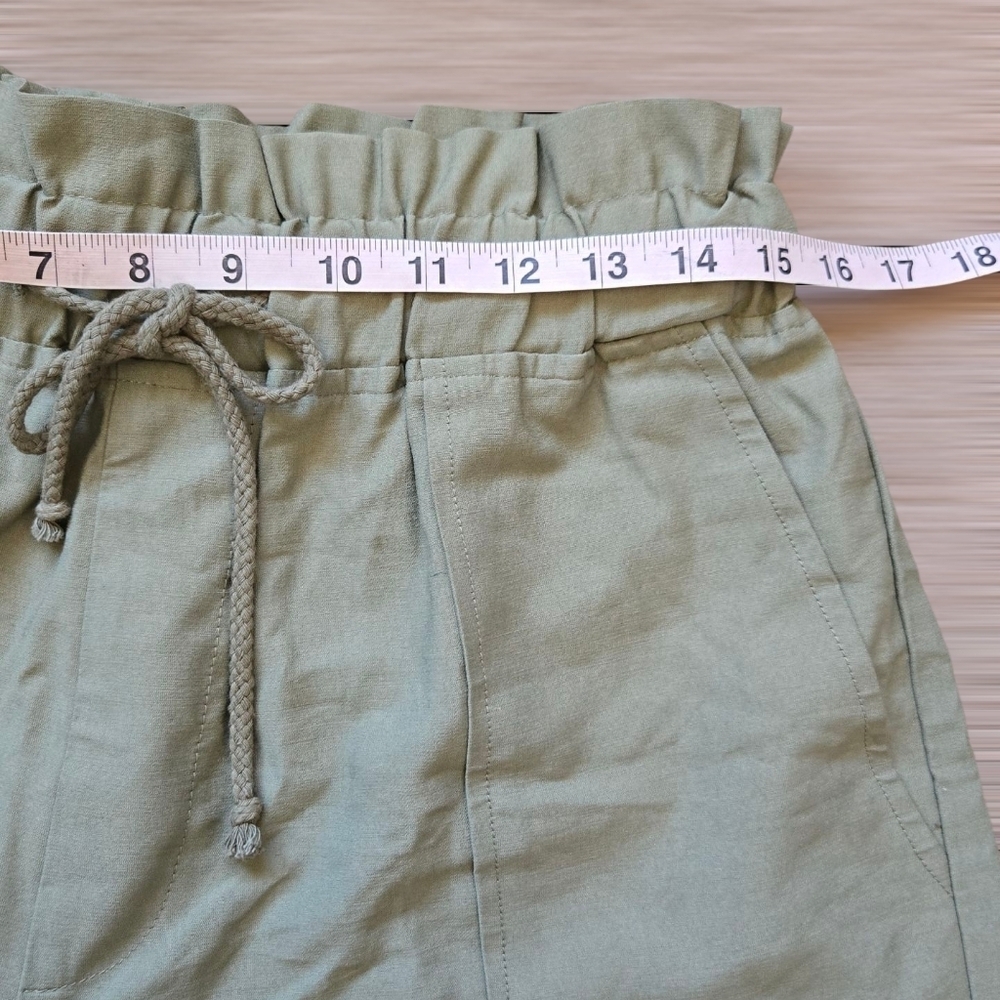 Forever 21 Olive Paperbag Drawstring Shorts Size Large - Picture 5 of 10